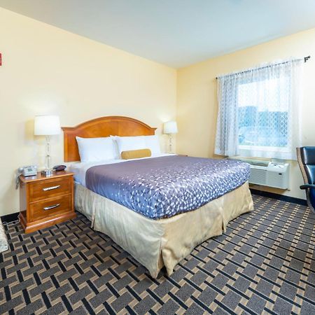 Mt. Rose Hotel เฟย์เอตต์วิลล์ ภายนอก รูปภาพ
